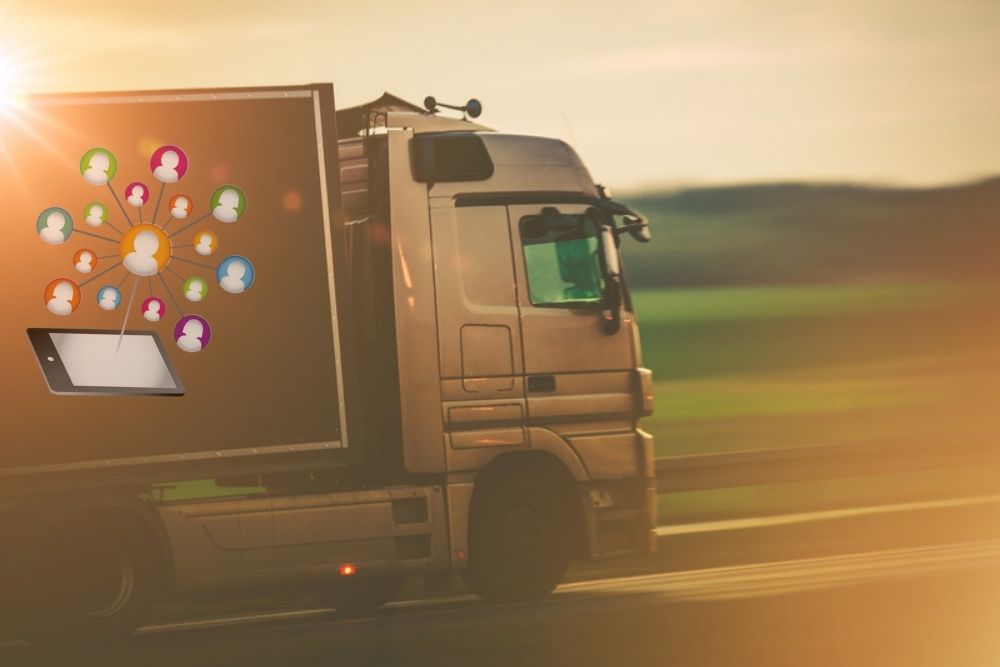 Mengaspal Jalan Sukses: Strategi Marketing Digital untuk Transportadoras di Era Digital